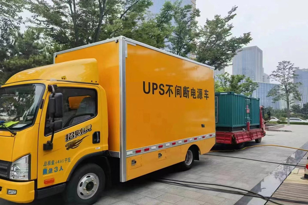 黄南发电机租赁施工现场